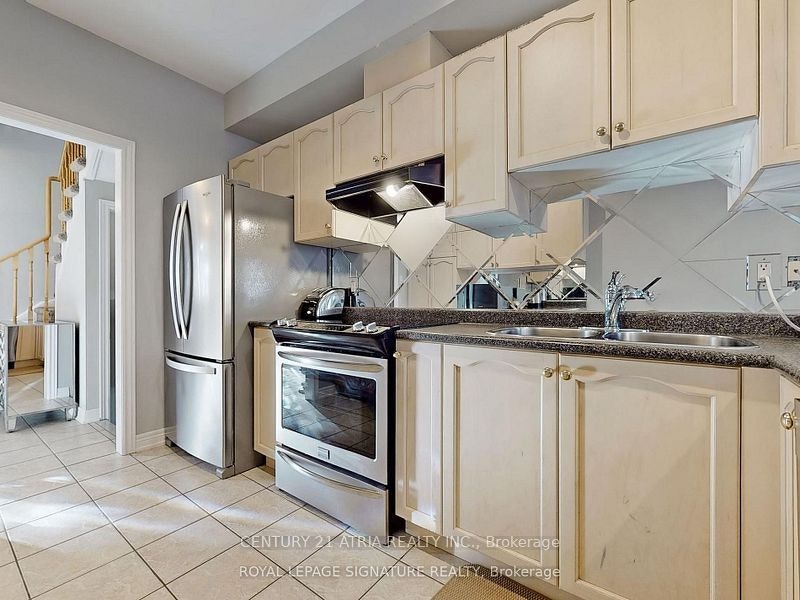 38 Angelica Avenue, Richmond Hill, ON, L4S 2E1 - 2