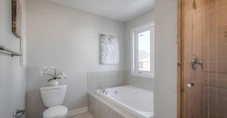 77 Reynolds Crescent, Aurora, ON, L4G 0J1 - 8
