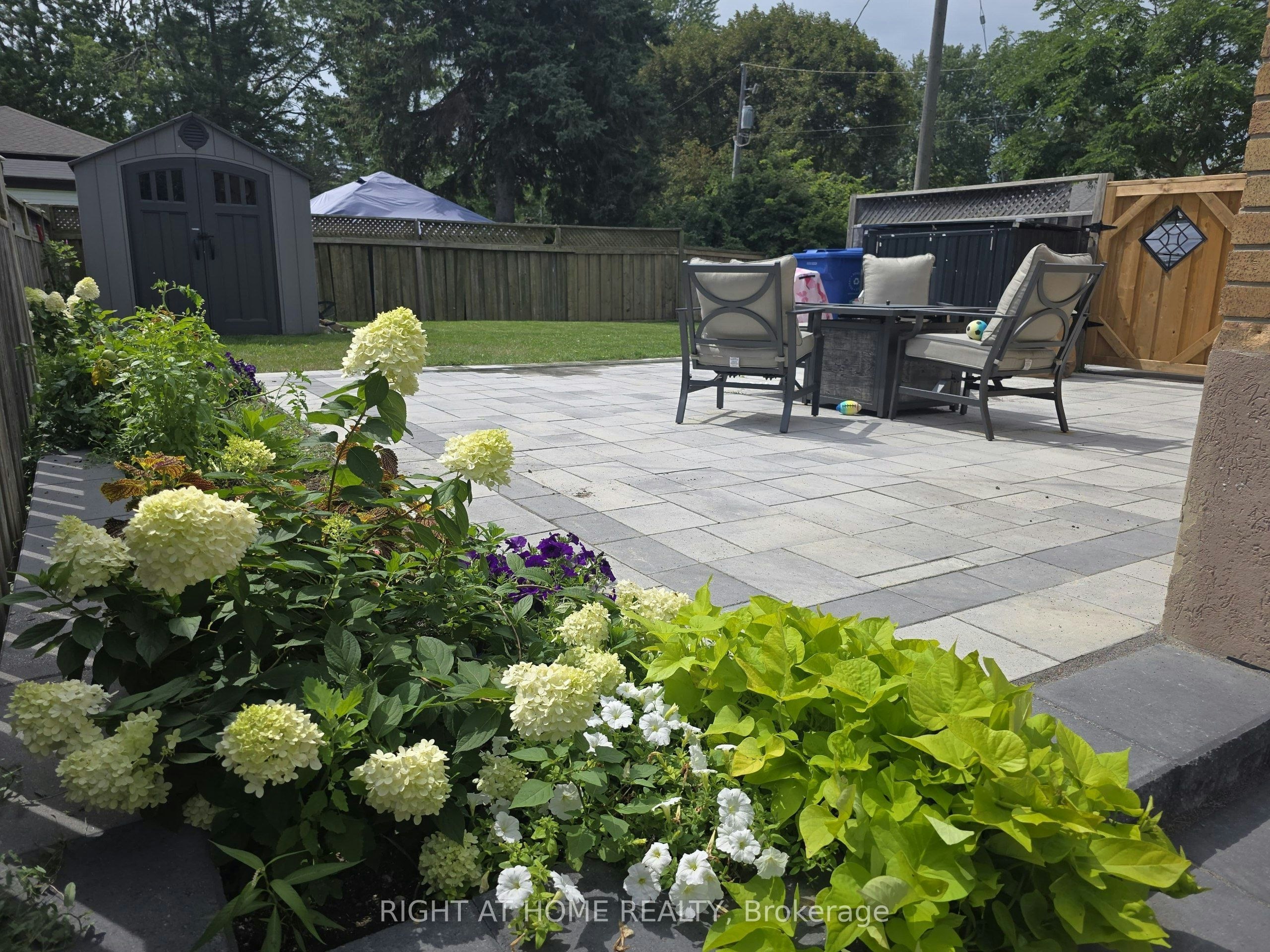 (Main Floor)-1 Huron Court, Aurora, ON, L4G 2X7 - 12