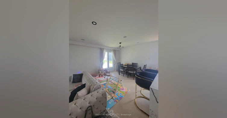 (Main Floor)-1 Huron Court, Aurora, ON, L4G 2X7 - 4