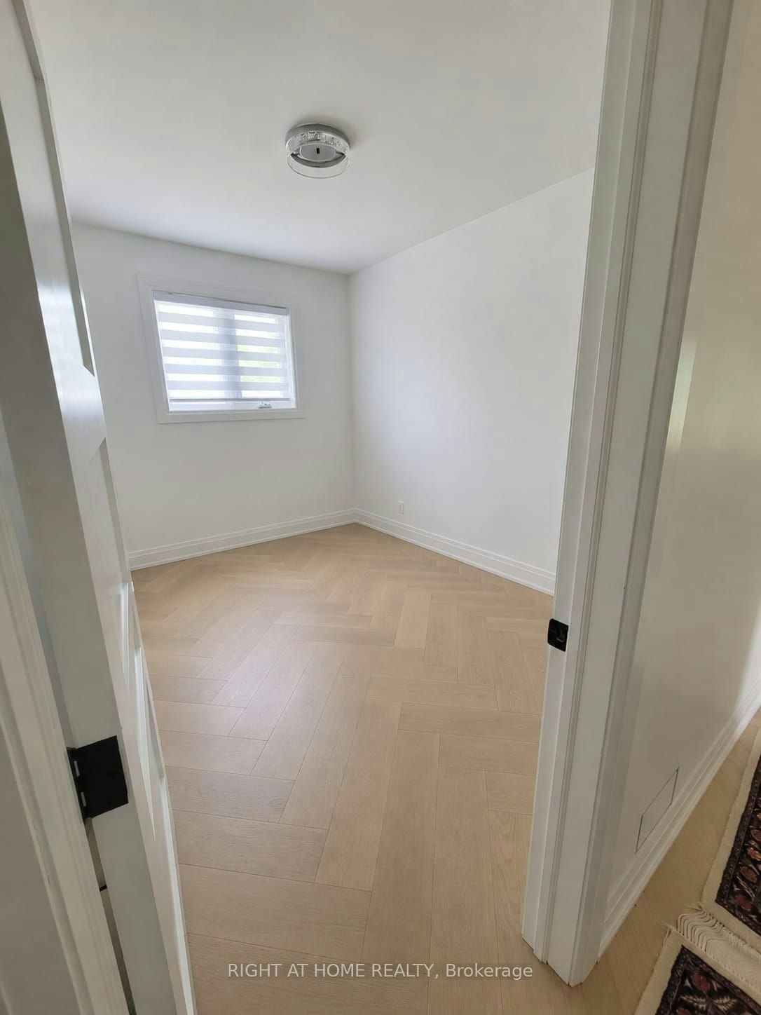 (Main Floor)-1 Huron Court, Aurora, ON, L4G 2X7 - 10
