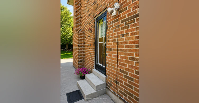 Walkout-49 Cog Hill Drive, Vaughan, ON, L4K 1M6 - 2