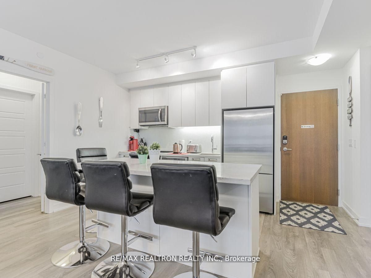 C210-301 Sea Ray Avenue, Innisfil, ON, L9S 0L8 - 8