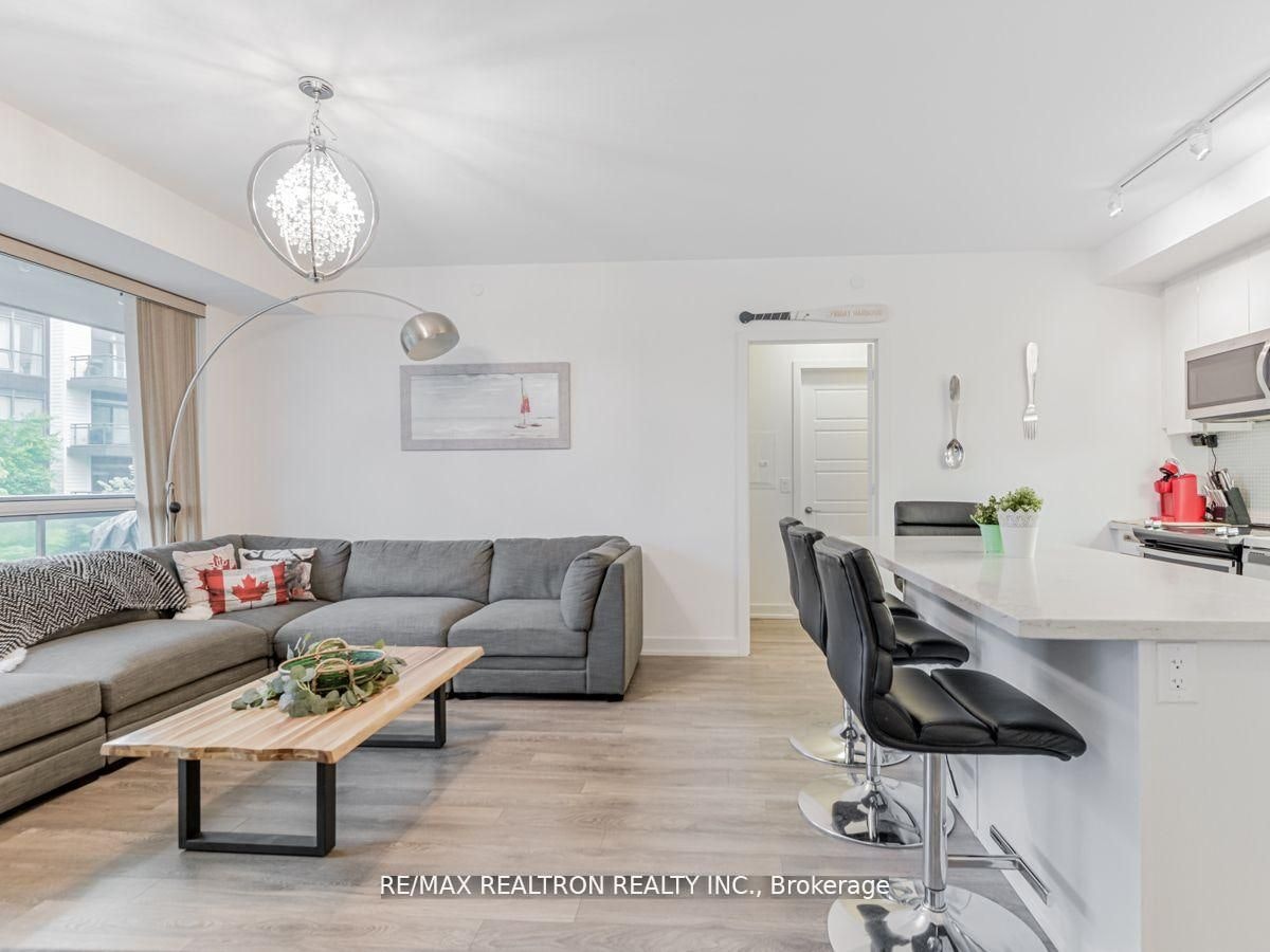 C210-301 Sea Ray Avenue, Innisfil, ON, L9S 0L8 - 7