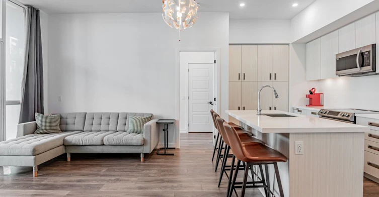 HP113-415 Sea Ray Avenue, Innisfil, ON, L9S 0R5 - 3