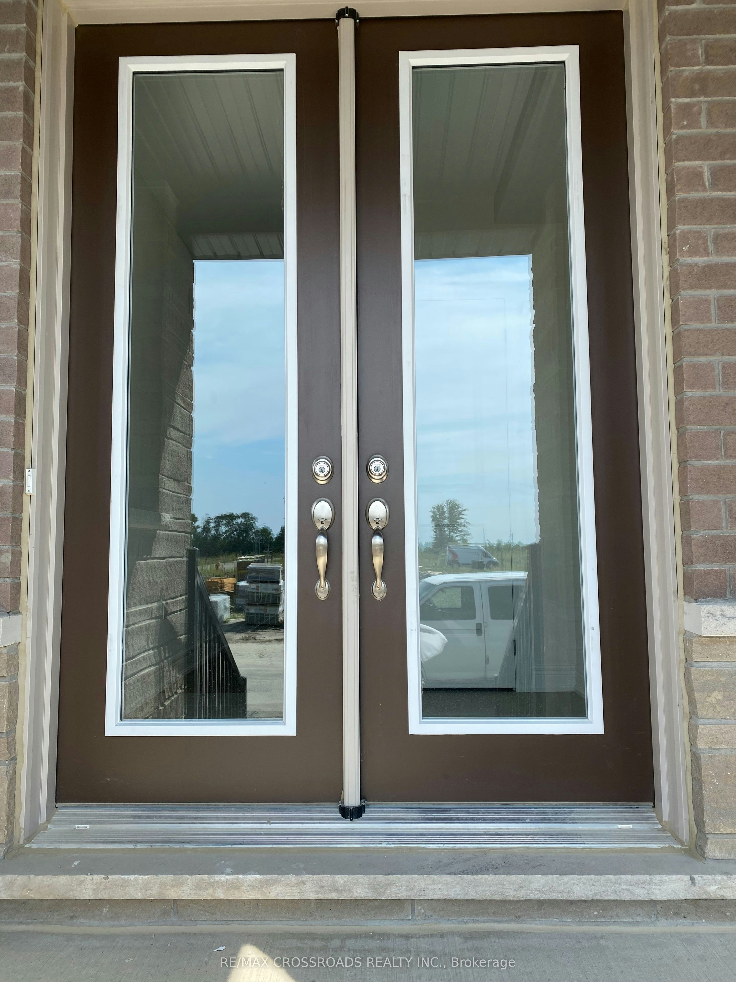 4 Kamper Avenue, Richmond Hill, ON, L4E 1M4 - 2