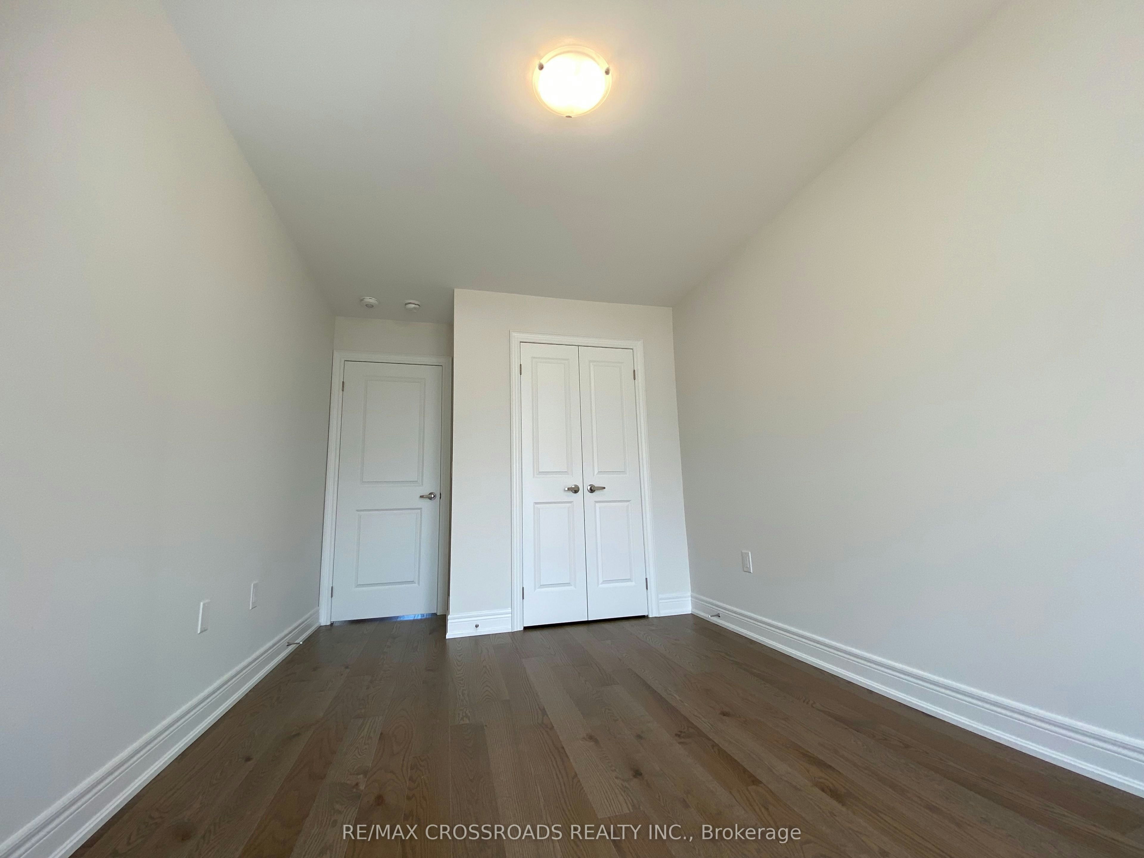 4 Kamper Avenue, Richmond Hill, ON, L4E 1M4 - 20