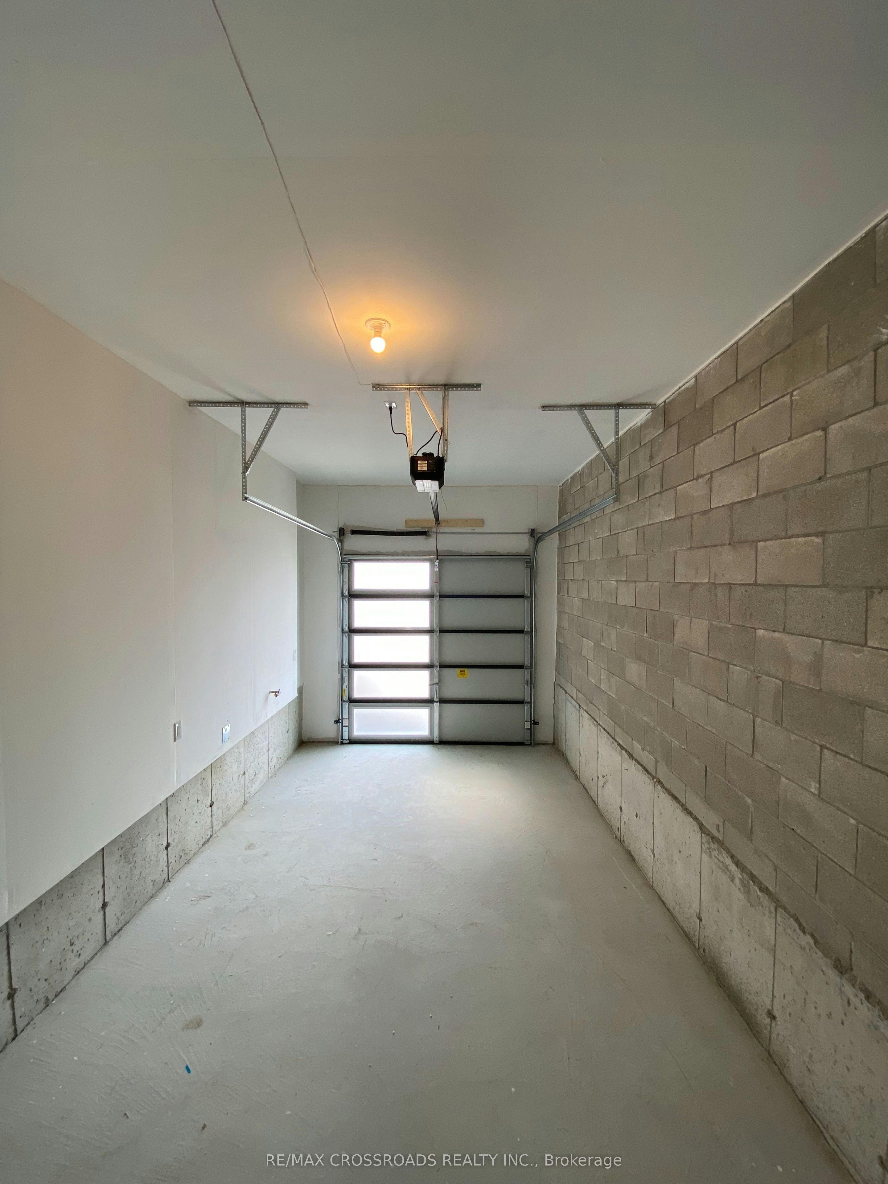 4 Kamper Avenue, Richmond Hill, ON, L4E 1M4 - 33