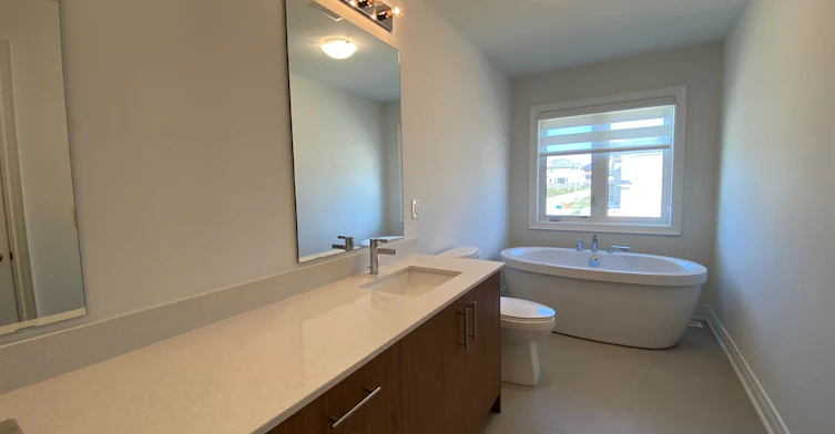 4 Kamper Avenue, Richmond Hill, ON, L4E 1M4 - 28