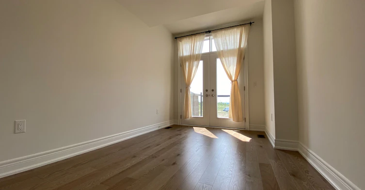 4 Kamper Avenue, Richmond Hill, ON, L4E 1M4 - 21