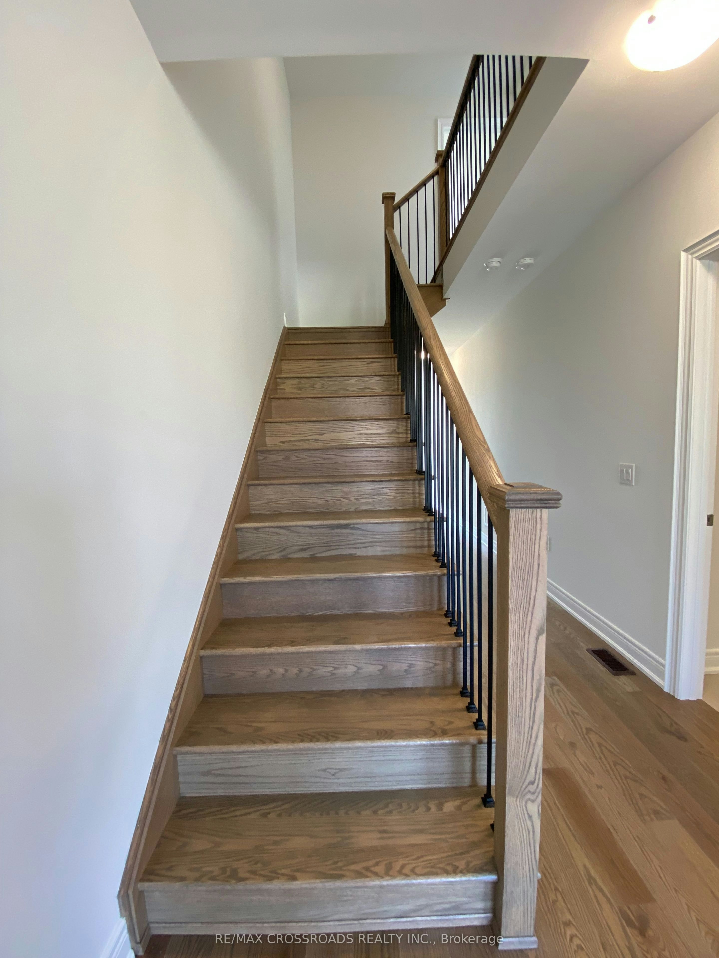 4 Kamper Avenue, Richmond Hill, ON, L4E 1M4 - 19