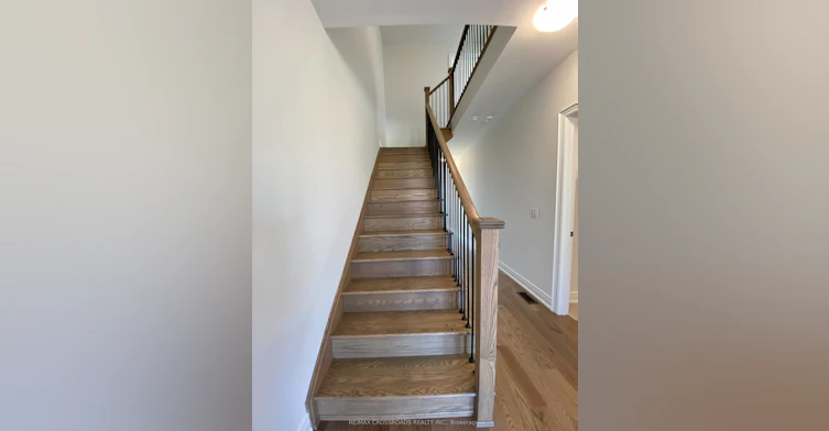 4 Kamper Avenue, Richmond Hill, ON, L4E 1M4 - 19