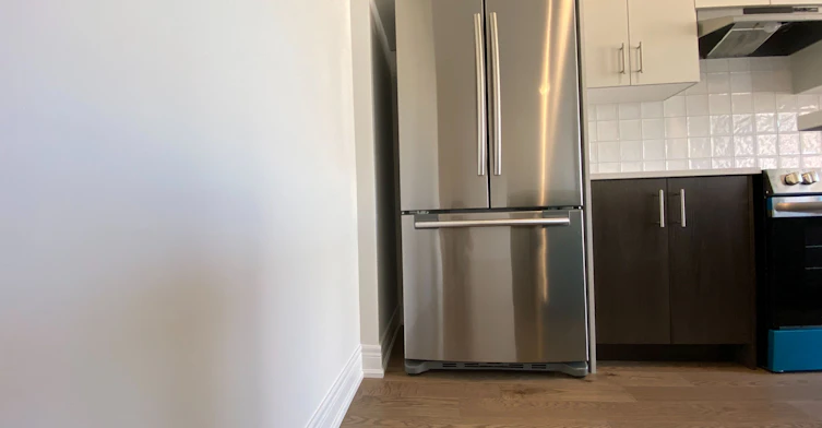 4 Kamper Avenue, Richmond Hill, ON, L4E 1M4 - 14