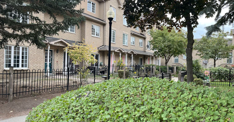20-8 Cox Boulevard, Markham, ON, L3R 4G1