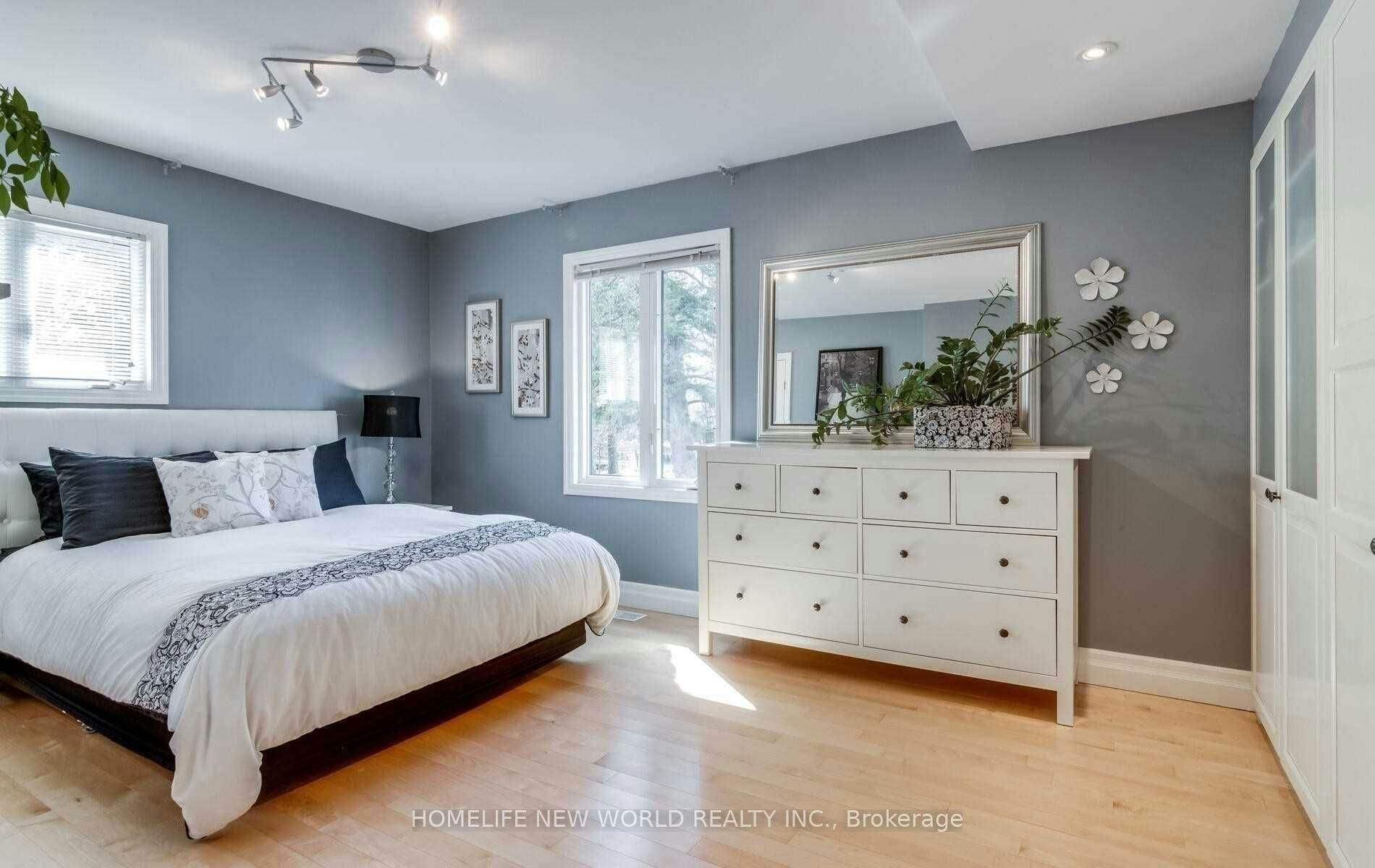 32 Canal Street, Georgina, ON, L4P 1K5 - 8