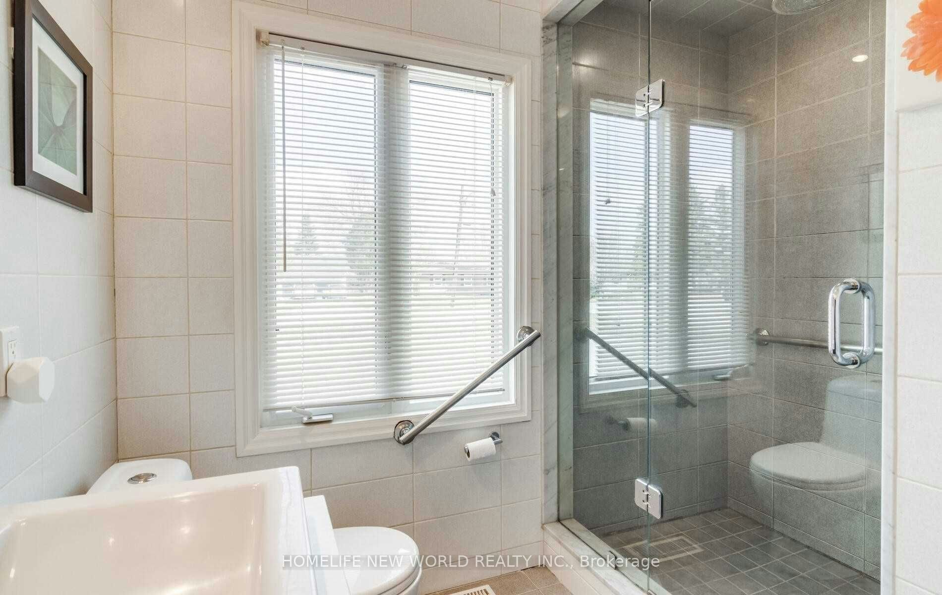 32 Canal Street, Georgina, ON, L4P 1K5 - 9