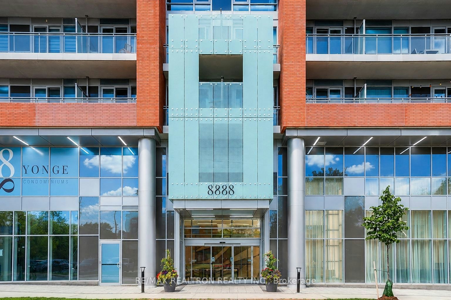 426-8888 Yonge Street, Richmond Hill, ON, L4C 5V6 - 2