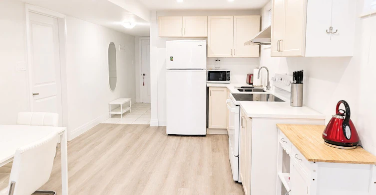 BSM-95 Maplegrove Avenue, Bradford West Gwillimbury, ON, L3Z 1R9 - 7