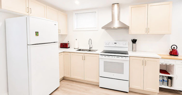 BSM-95 Maplegrove Avenue, Bradford West Gwillimbury, ON, L3Z 1R9 - 6