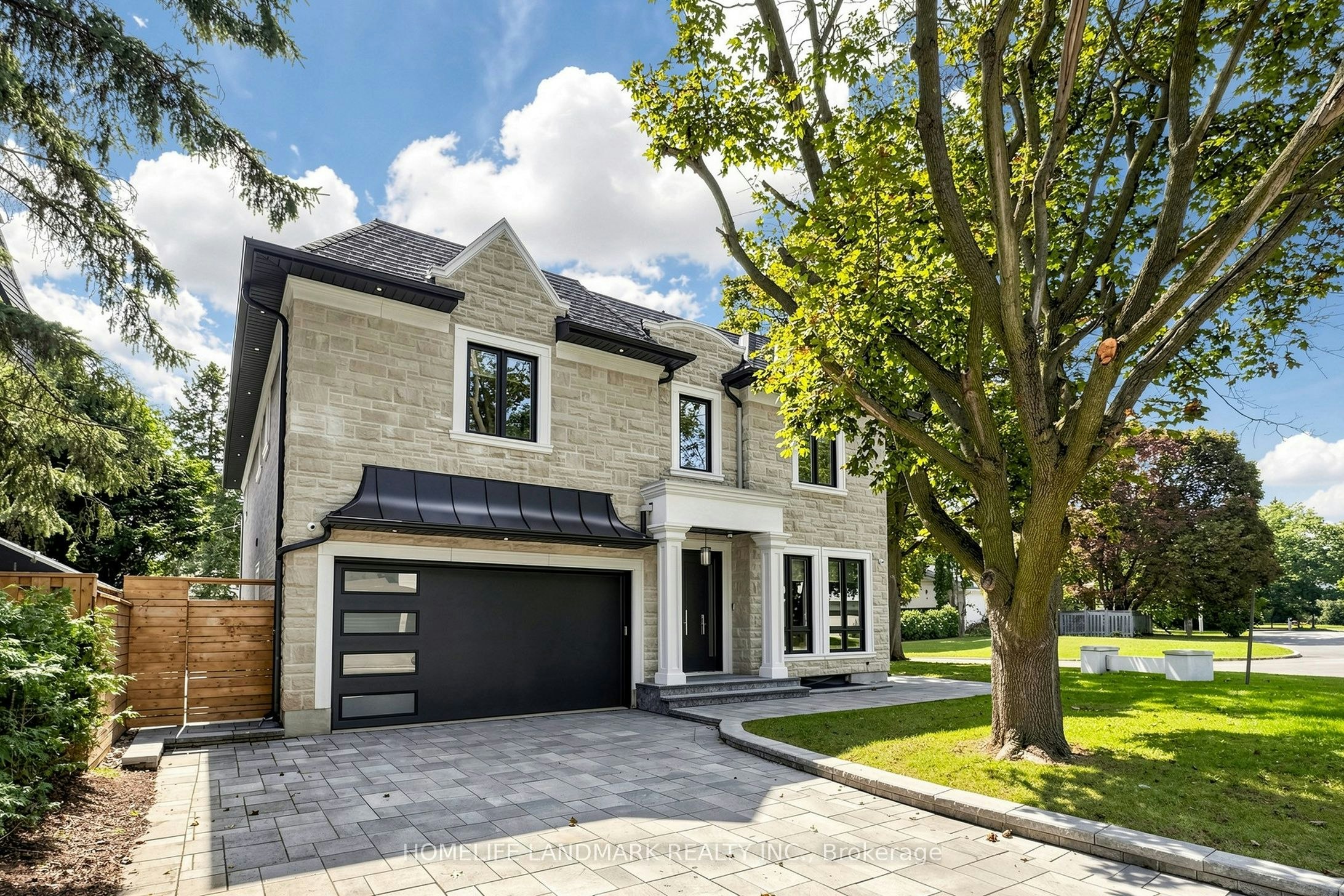 1 Tuscay Court, Markham, ON, L3R 1V2