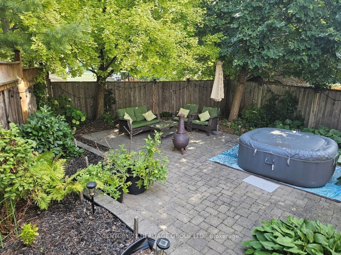 47 Denne Boulevard, Newmarket, ON, L3Y 4H5 - 16