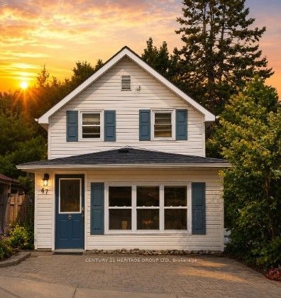 47 Denne Boulevard, Newmarket, ON, L3Y 4H5