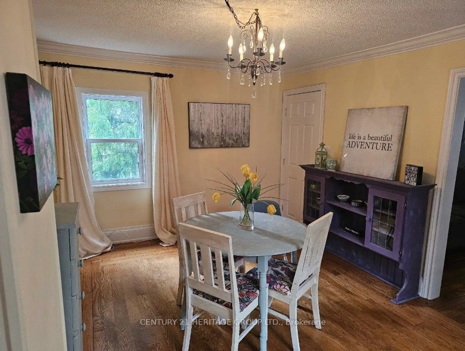 47 Denne Boulevard, Newmarket, ON, L3Y 4H5 - 8