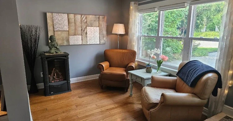 47 Denne Boulevard, Newmarket, ON, L3Y 4H5 - 5