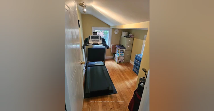 47 Denne Boulevard, Newmarket, ON, L3Y 4H5 - 9