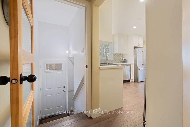 304 Roywood Crescent, Newmarket, ON, L3Y 1A5 - 10