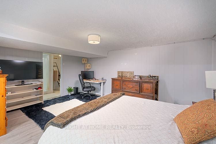 304 Roywood Crescent, Newmarket, ON, L3Y 1A5 - 13
