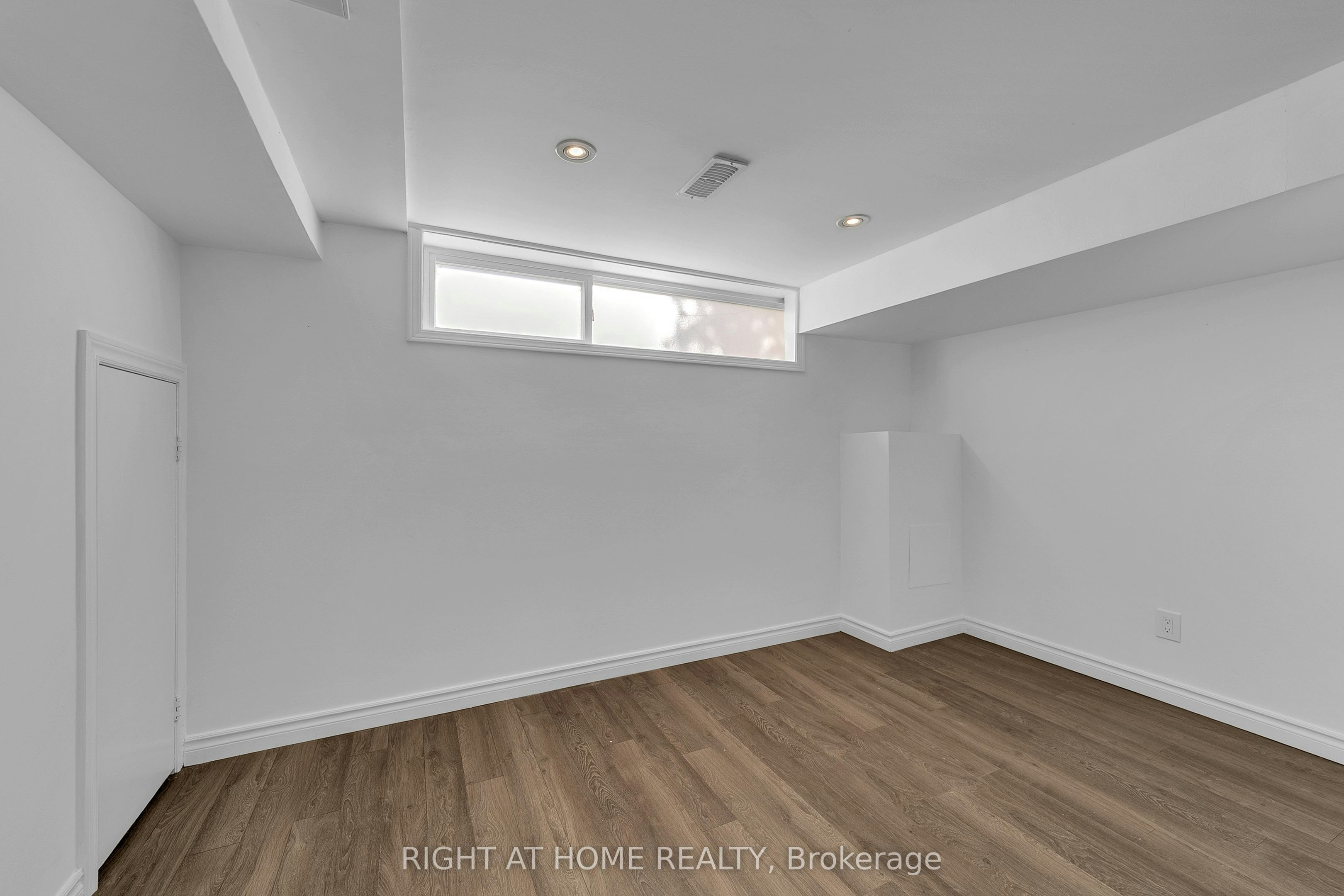 303 Blue Grass Boulevard, Richmond Hill, ON, L4C 3H3 - 11