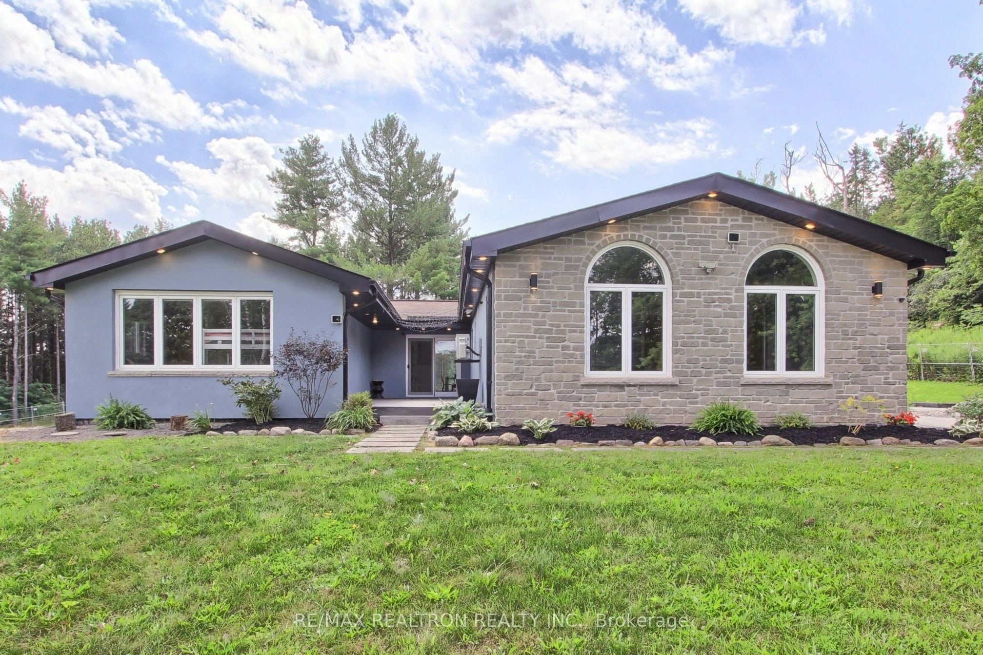 3433 Mount Albert Road, East Gwillimbury, ON, L0G 1V0