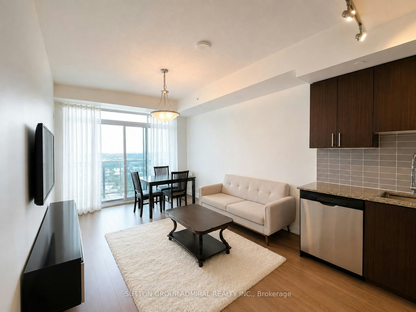 1915-7165 Yonge Street, Vaughan, ON, L3T 0C9 - 2