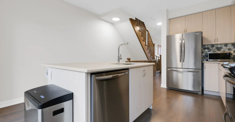 217 Salterton Circle, Vaughan, ON, L6A 4Z2 - 14