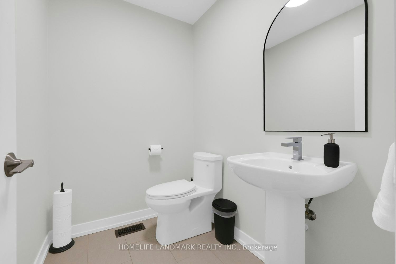 217 Salterton Circle, Vaughan, ON, L6A 4Z2 - 8