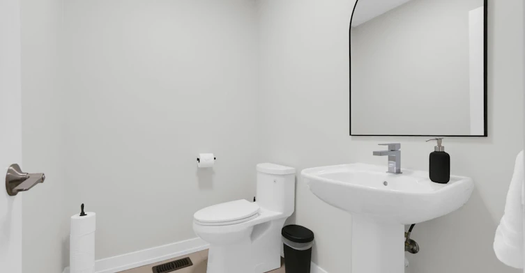217 Salterton Circle, Vaughan, ON, L6A 4Z2 - 8