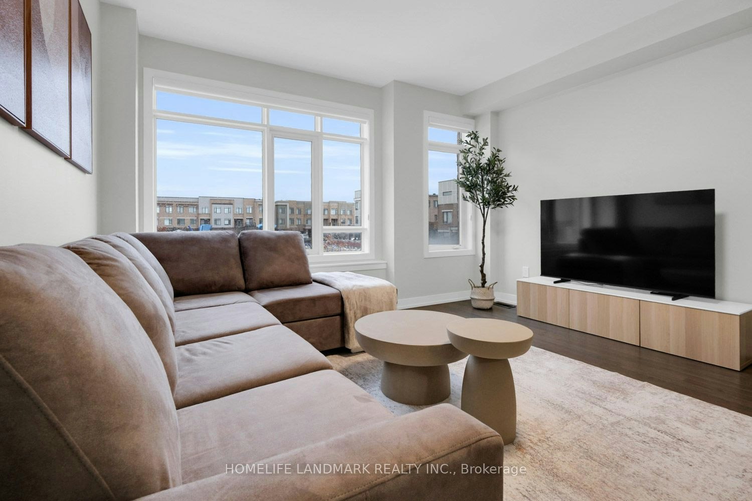217 Salterton Circle, Vaughan, ON, L6A 4Z2 - 3