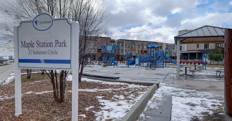 217 Salterton Circle, Vaughan, ON, L6A 4Z2 - 27