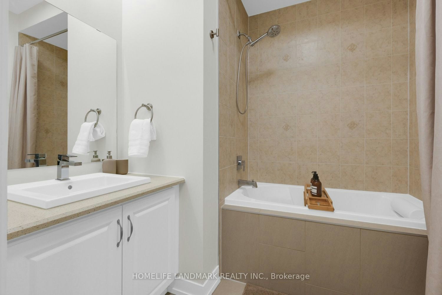 217 Salterton Circle, Vaughan, ON, L6A 4Z2 - 21