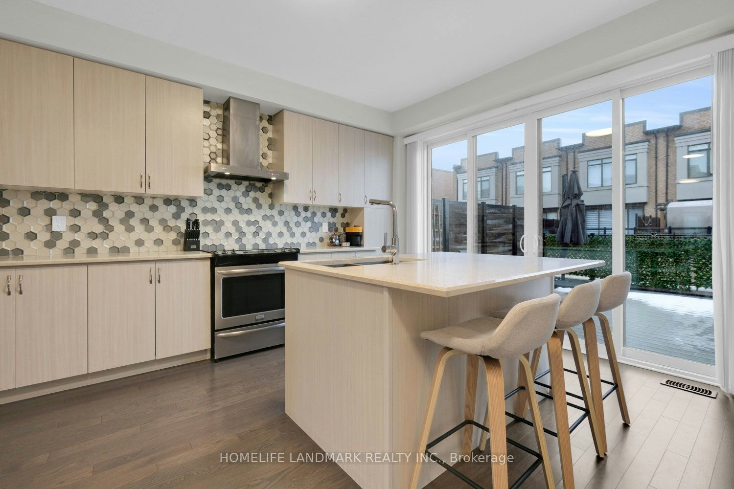 217 Salterton Circle, Vaughan, ON, L6A 4Z2 - 10