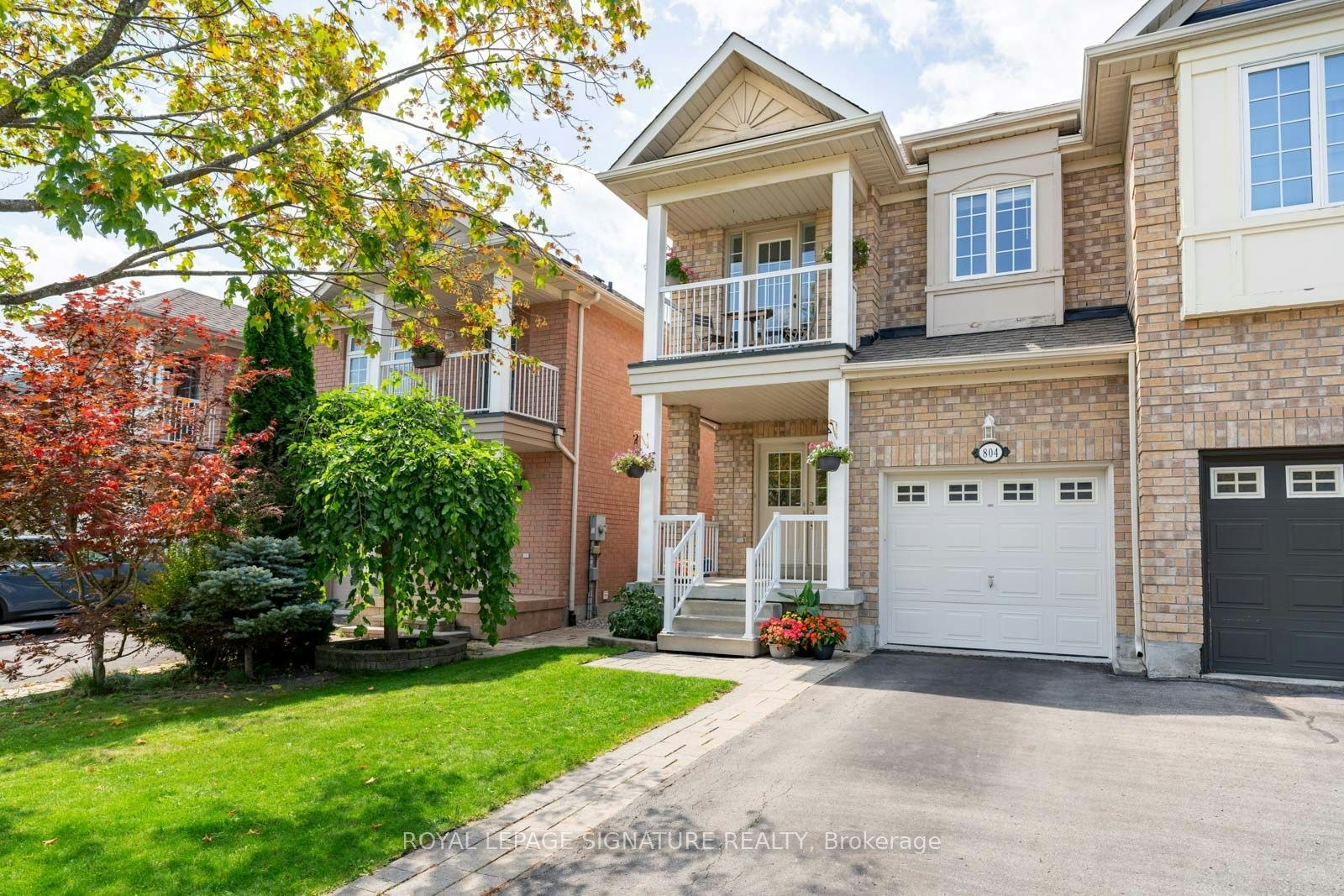 804 Sisler Avenue, Newmarket, ON, L3X 2T7