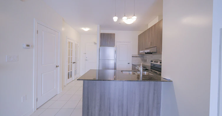 408-7768 Kennedy Road, Markham, ON, L3R 5K1 - 9