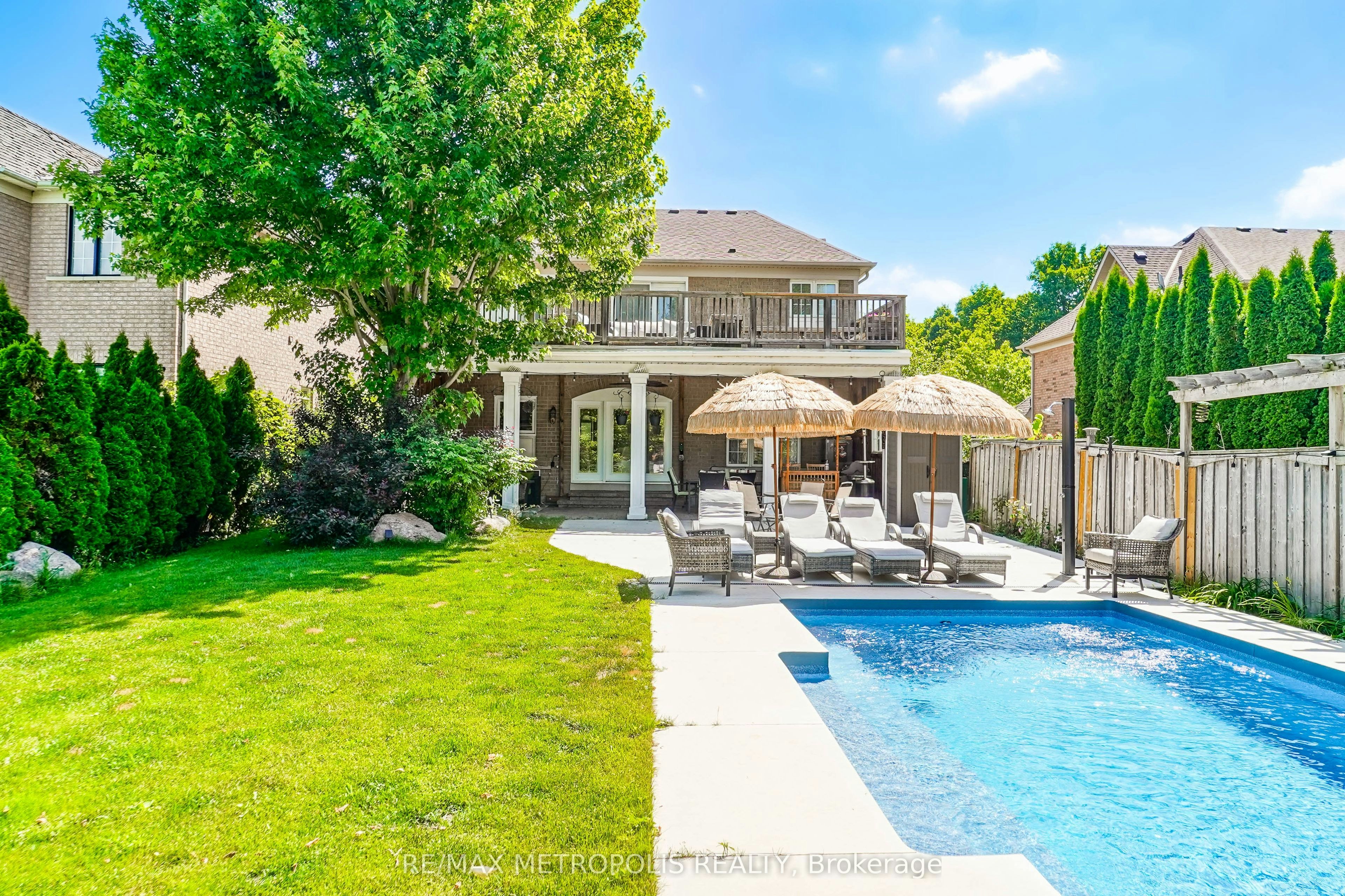 114 Selwyn Road, Richmond Hill, ON, L4E 5E3