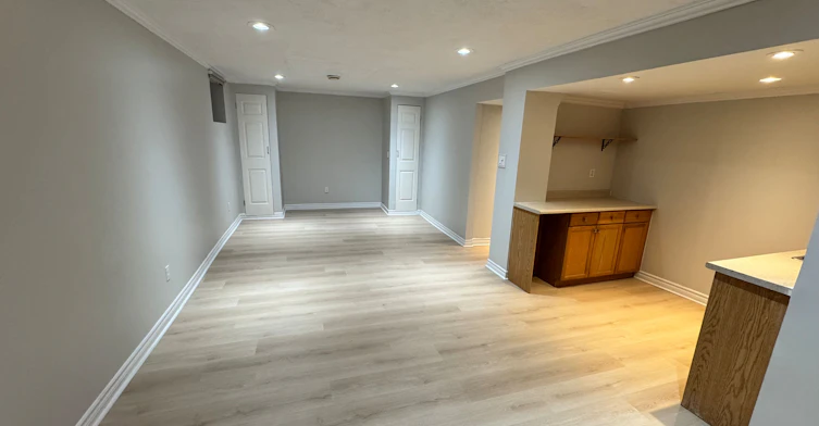 168 Hodgson Drive, Newmarket, ON, L3Y 1E2 - 3