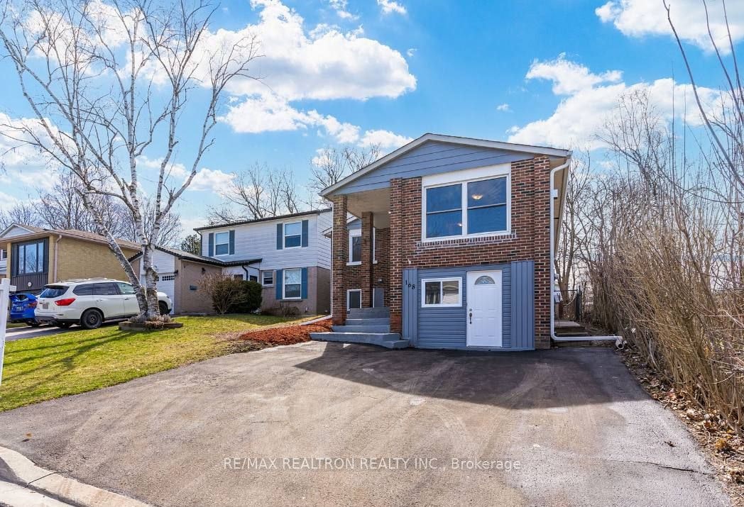 168 Hodgson Drive, Newmarket, ON, L3Y 1E2