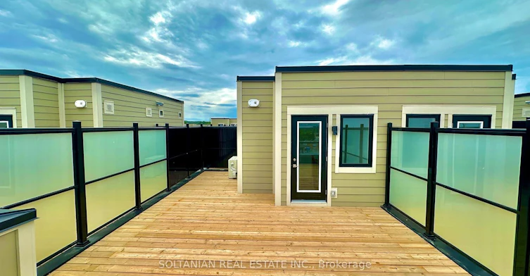 8-20 Lytham Green Circle, Newmarket, ON, L3Y 0H3 - 30