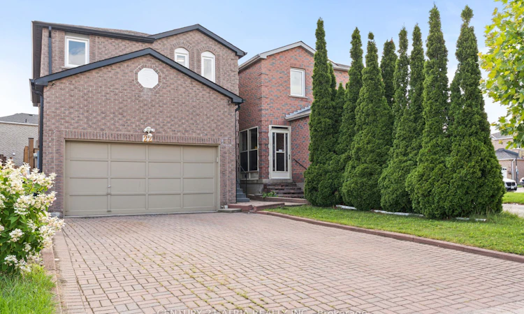 22 Ketchum Crescent