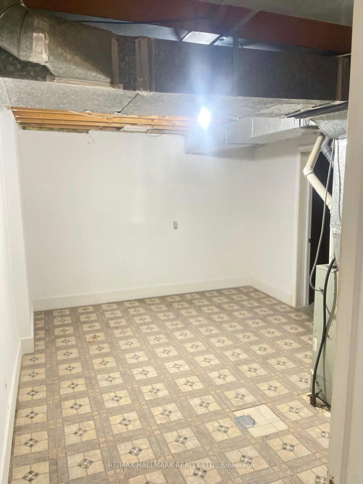 Basement-31 Bellona Street, Vaughan, ON, L4L 6P8 - 5