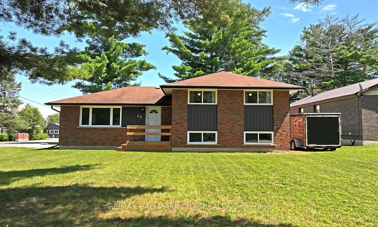 29 Lee Avenue